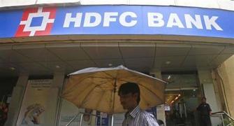 HDFC Bank customers once again face service outage