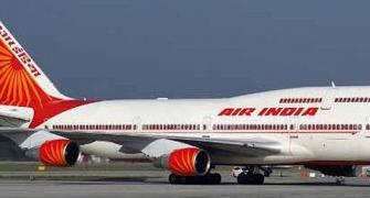 Unions claim shortage of pilots at Air India