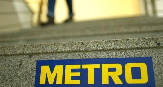 Reliance to buy Metro AG's India biz for Rs 2,850 cr