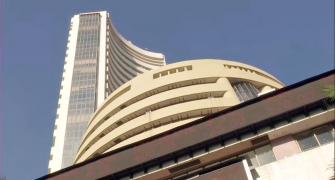 Investors lose Rs 8 lakh cr in 1 hour as markets crash