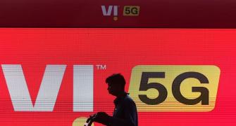 Voda Idea plans to raise about Rs 45,000 cr via equity