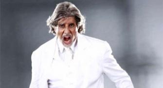 Vote for Amitabh Bachchan's best look!
