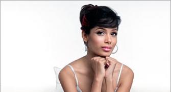 Freida Pinto becomes new face of L'Oreal