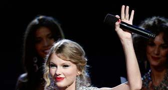 Taylor Swift, Beyonce win big at MTV awards