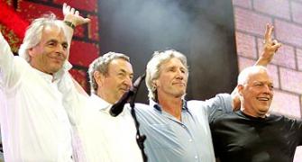 Roger Waters to recreate Pink Floyd's The Wall