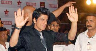 Shah Rukh, Salman win Screen Awards