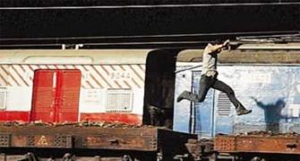 The Most Dangerous Filmi Train Stunts