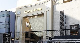 PIX: Kodak Theatre gets ready for the Oscars
