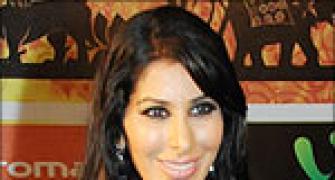 Chat@12: Chat with Sophie Choudry