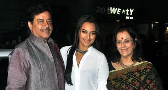 PIX: Sonakshi, Ranveer, Ekta Kapoor at Lootera success party
