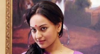 Awards snub for Lootera leaves Sonakshi furious