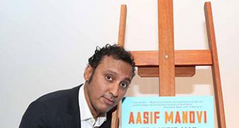 Why Aasif Mandvi learnt to 'patank'