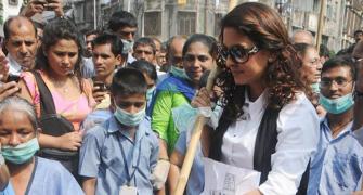 PIX: Juhi Chawla joins Narendra Modi's Swachh Bharat campaign