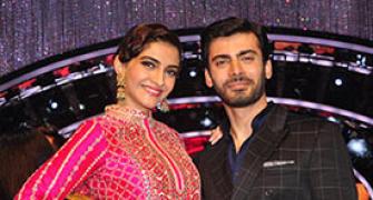 PIX: Khubsoorat Sonam Kapoor on Jhalak Dhikhhla Jaa