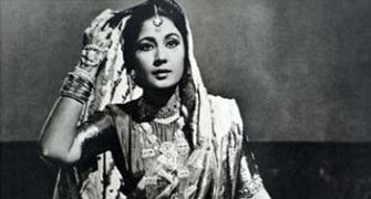 Quiz: Who was considered for Meena Kumari's role in Sahib Bibi Aur Ghulam?