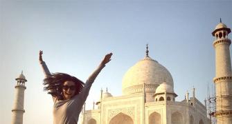 Desperate Housewives' Eva Longoria visits Taj Mahal