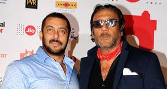 PIX: Salman mingles with Jackie Shroff at MAMI
