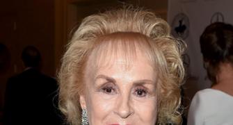 Everybody Loves Raymond star Doris Roberts dies at 90