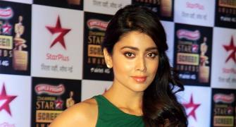PIX: Shriya Saran, Sonam, Bachchans at Star Screen awards