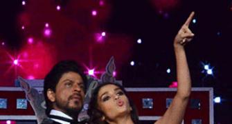 PIX: Shah Rukh Khan, Alia Bhatt perform at the Filmfare awards