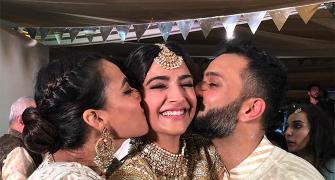 Inside #SonamKiMehendi: Sonam gets a kiss from hubby Anand, Swara!