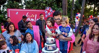 Taimur, AbRam party with Roohi, Yash