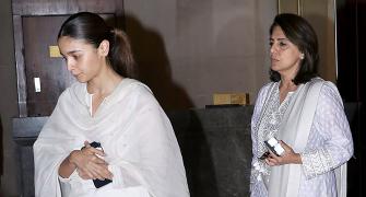 Alia attends prayer meet with Neetu Kapoor