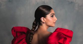 Could Sonam Look Any HOTTER?