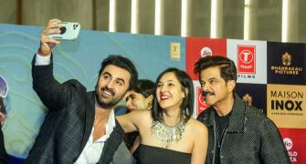 Who's Ranbir Taking A Selfie With?