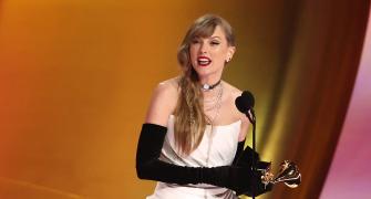 Taylor Swift Makes History At Grammys