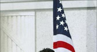 Actor Kal Penn starts work at White House