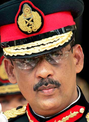 SL: Fonseka to contest against Rajapaksa in Prez polls