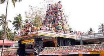 Sabarimala: Supreme Court to examine issues on women's entry
