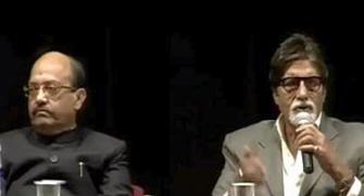 Amar Singh shares stage with Amitabh Bachchan
