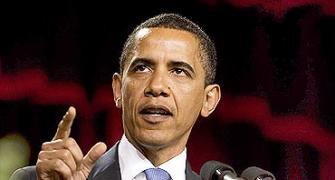 Aggressive Obama to meet resurgent Romney in 2nd debate