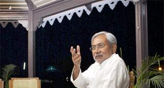 Lalu or Nitish: Who will Bihar choose?