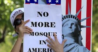 US Hindu body condemns vandalism of mosques