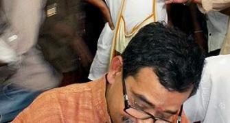 Will Pranab Mukherjee's son change the face of rural WB?
