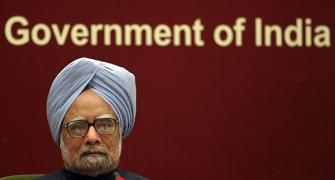 Putting FDI in retail fiasco behind, Dr Singh MOVES ON!