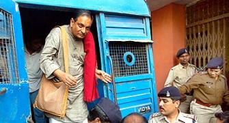 Binayak Sen provided safe hideouts to Naxals: Ch'garh govt