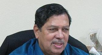 Don't expect a miracle: Hegde on Lokpal