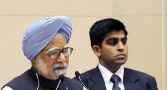Govt committed to a strong Lokpal, PM writes to Hazare