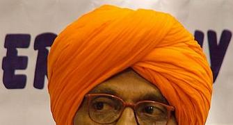 Modi will NEVER become PM: Swami Agnivesh