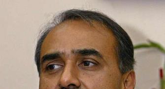 Indo-Canadian businessman claims he bribed Praful Patel