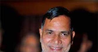 Kripashankar Singh resigns as Mumbai Cong chief