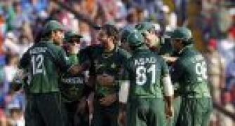 Tour by Pak cricket team a national shame: Thackeray