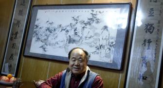 China Noble winner calls for jailed compatriot's freedom