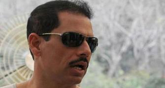 Who gave loans to firm that sold Manesar land to Vadra?