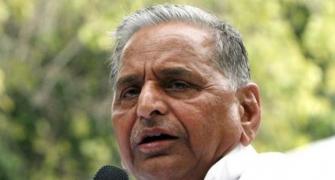 Mulayam predicts third front's rise to power post 2014 poll