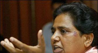 Will teach a lesson to SP 'goons', fumes Mayawati